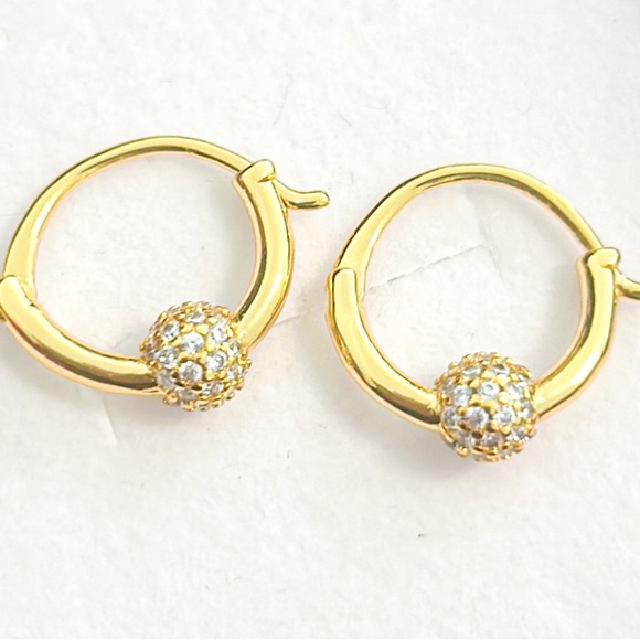 NWOT Sterling silver 18k yellow gold plated hoop earrings - Picture 10 of 11